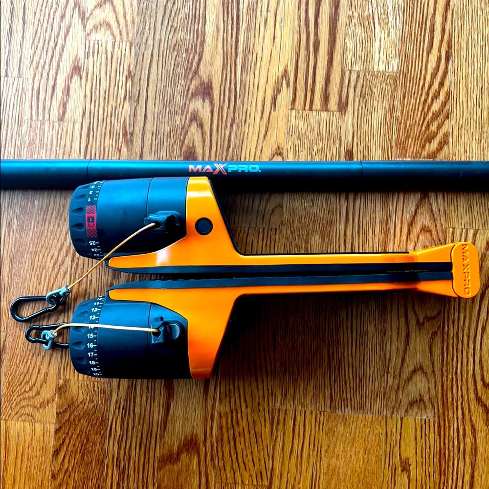 Portable Cable Machine as seen on Shark Tank. MaxPro Fitness
